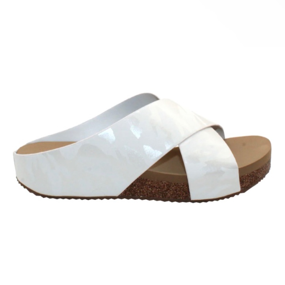 Volatile’s Ablette Slide Sandals